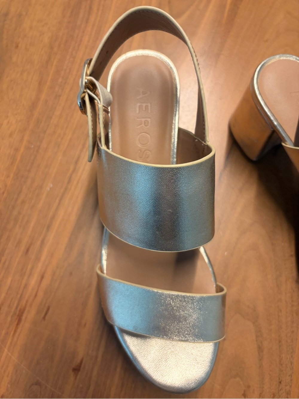 Aerosole | Comfortable Women's Platform Sandal in Gold Metallic - Picture 2 of 4